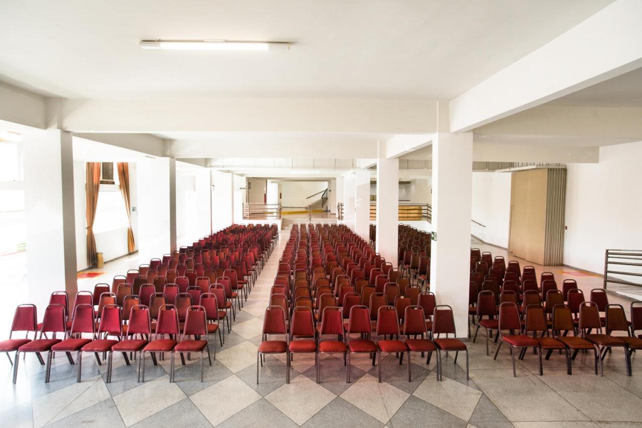 Podium Apart Hotel バルジニャ エクステリア 写真