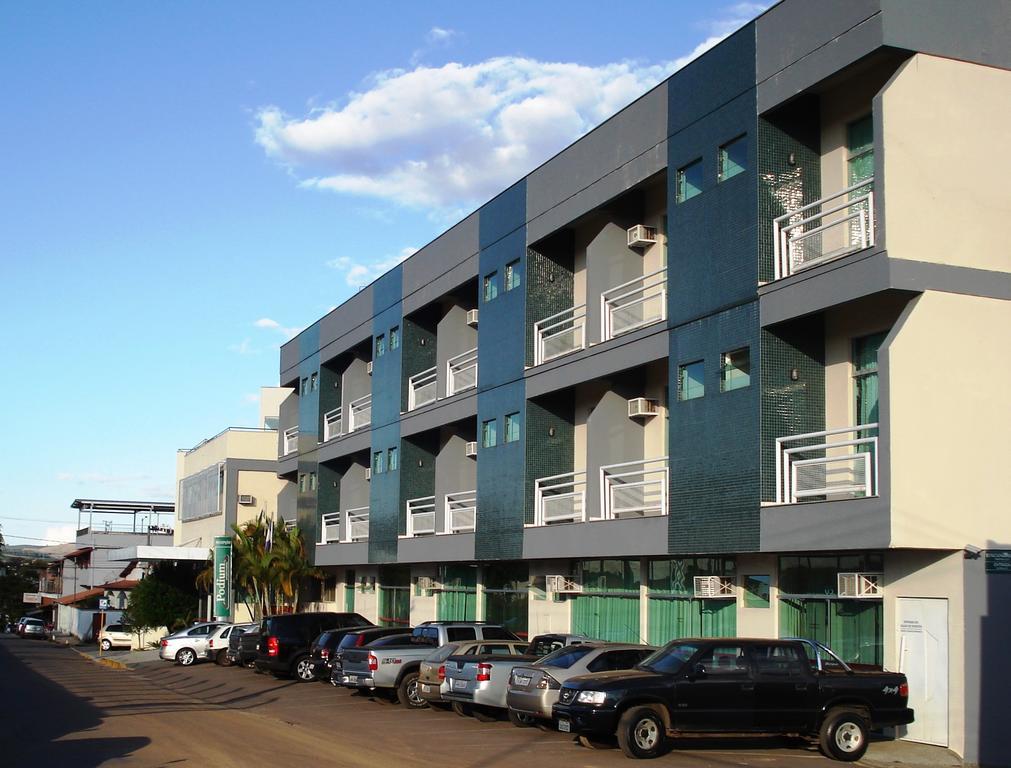 Podium Apart Hotel バルジニャ エクステリア 写真